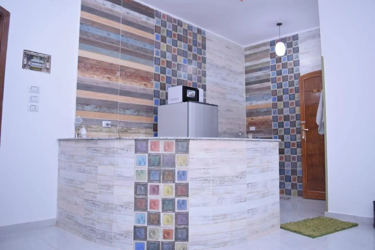El Hady Apartments Swimming Pool ルクソール