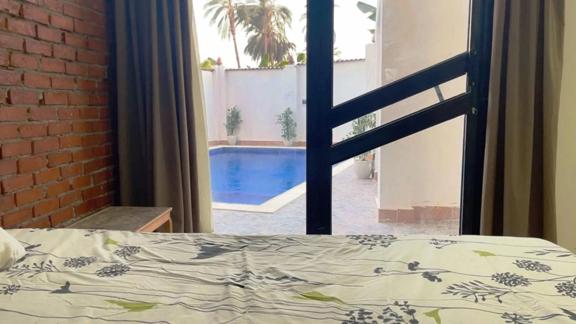 El Hady Apartments Swimming Pool ルクソール 0*,  エジプト