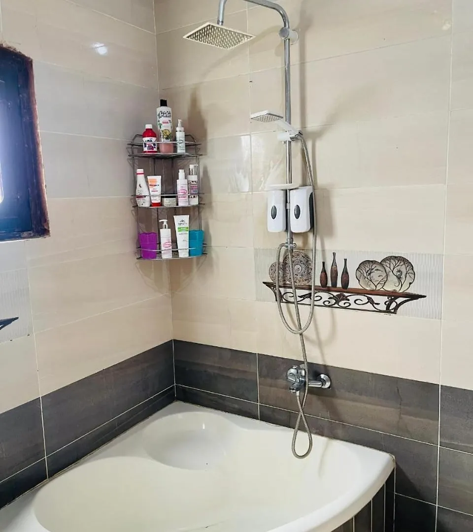 El Hady Apartments Swimming Pool ルクソール 0*,